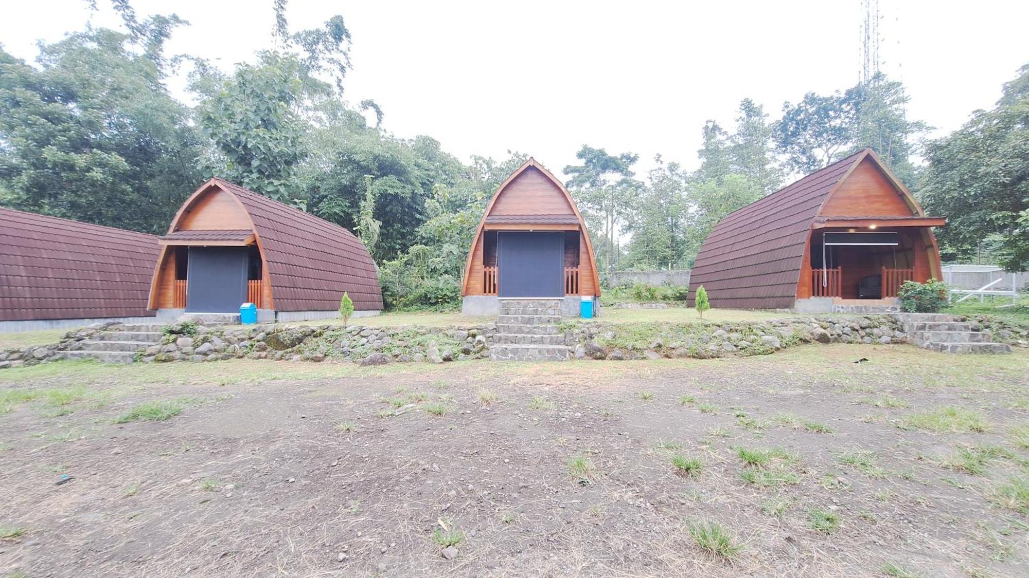 The Allabun Glamping Yogyakarta Kaliurang Ngoại thất bức ảnh